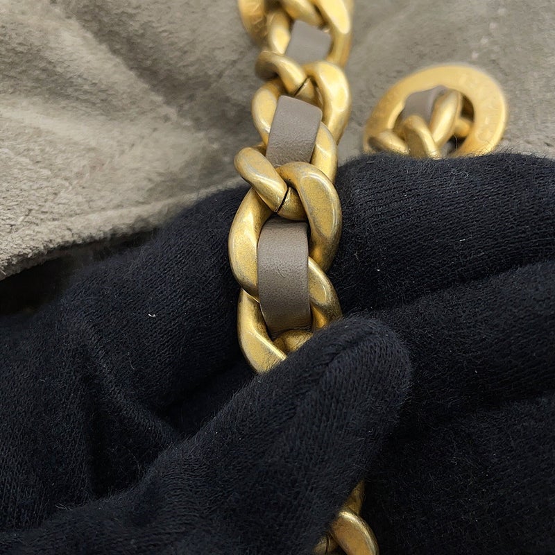 シャネル チェーンショルダーバッグ ココマーク CHANEL 25 スモール スエード AS5293 CHANEL