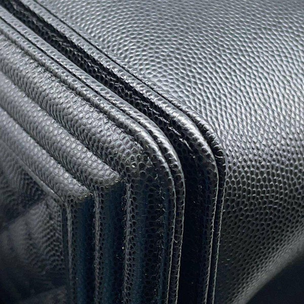 シャネル チェーンショルダーバッグ ボーイシャネル マトラッセ キャビアスキン A67086 CHANEL 黒