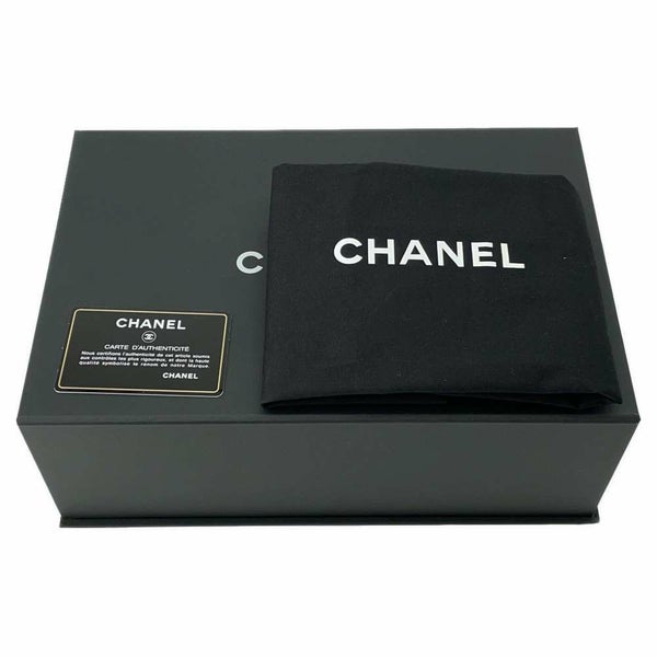 シャネル チェーンショルダーバッグ ボーイシャネル マトラッセ キャビアスキン A67086 CHANEL 黒