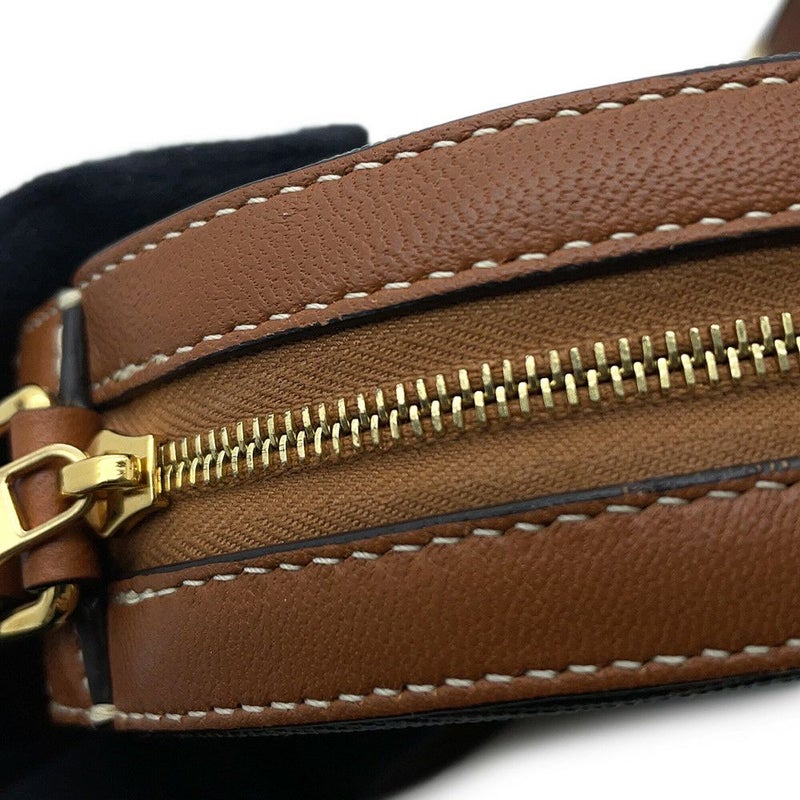 セリーヌ ショルダーバッグ トリオンフ ラウンドパース 10G342DGZ04BT CELINE バッグ