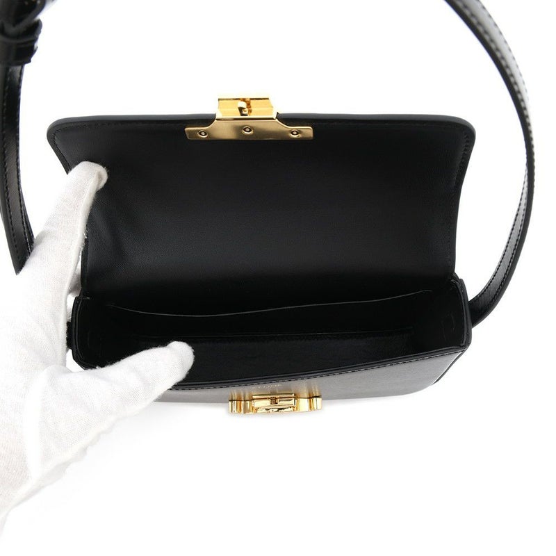 セリーヌ ショルダーバッグ トリオンフ Triomphe レザー 194143BF4.38NO CELINE バッグ ワンショルダーバッグ 黒