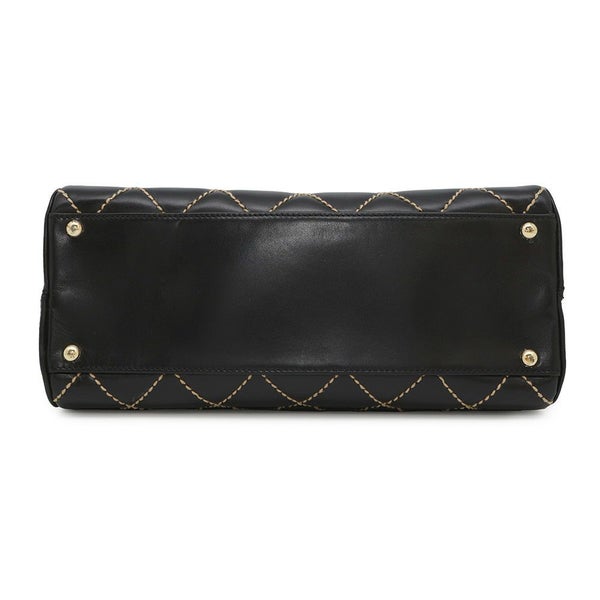 シャネル ハンドバッグ ワイルドステッチ ラムスキン A20665 CHANEL バッグ 黒