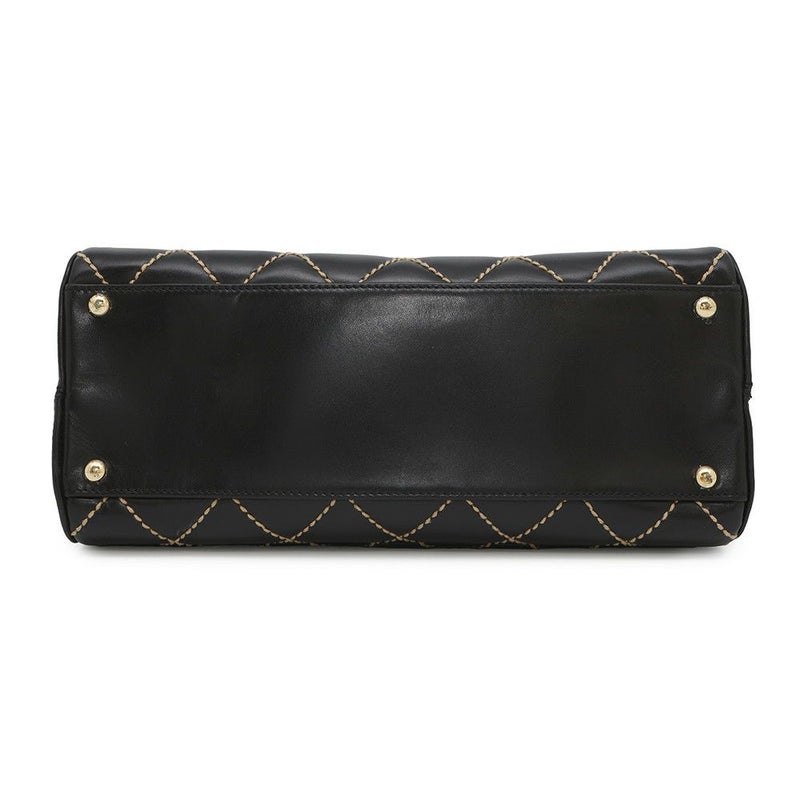 シャネル ハンドバッグ ワイルドステッチ ラムスキン A20665 CHANEL バッグ 黒