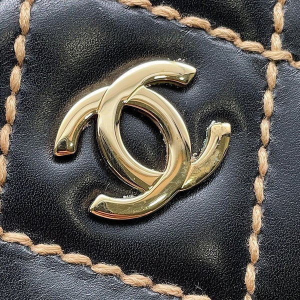 シャネル ハンドバッグ ワイルドステッチ ラムスキン A20665 CHANEL バッグ 黒