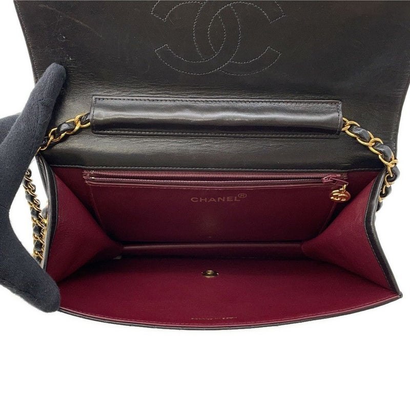 シャネル チェーンショルダーバッグ マトラッセ ココマーク プッシュロック ラムスキン CHANEL 黒