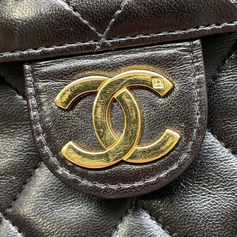 シャネル チェーンショルダーバッグ マトラッセ ココマーク プッシュロック ラムスキン CHANEL 黒