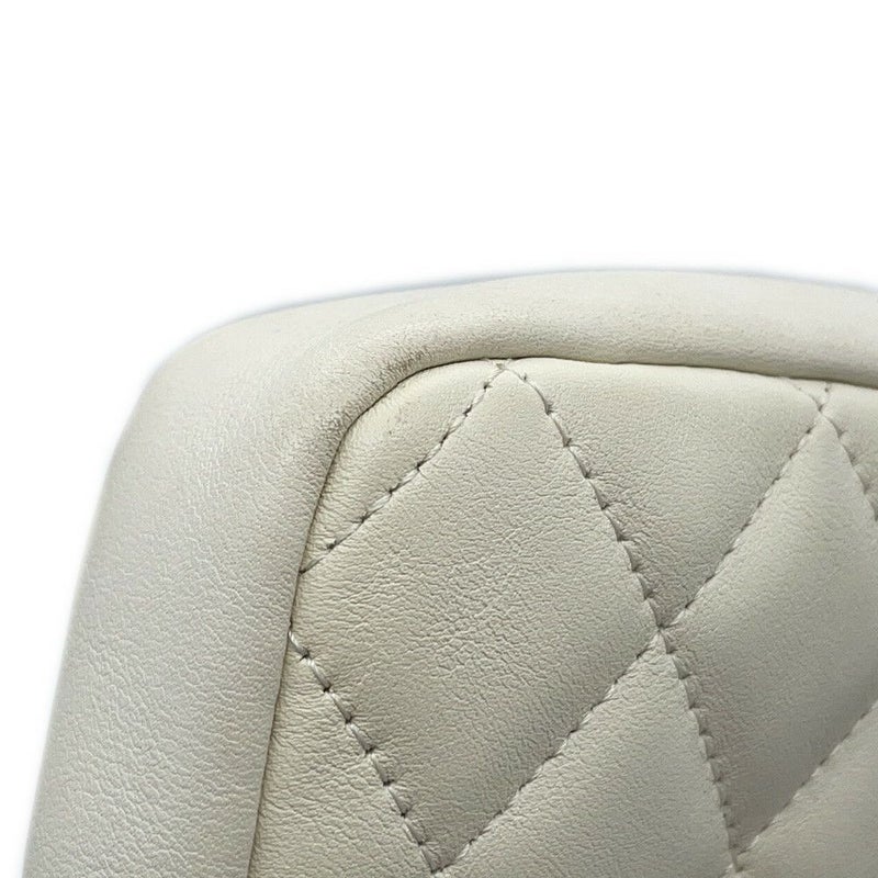 シャネル ショルダーバッグ カンボンライン ミディアム ココマーク A25178 CHANEL バッグ 白 黒