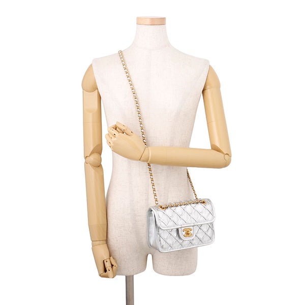 シャネル チェーンショルダーバッグ ミニ フラップ ココマーク カーフスキン AS4797 CHANEL バッグ