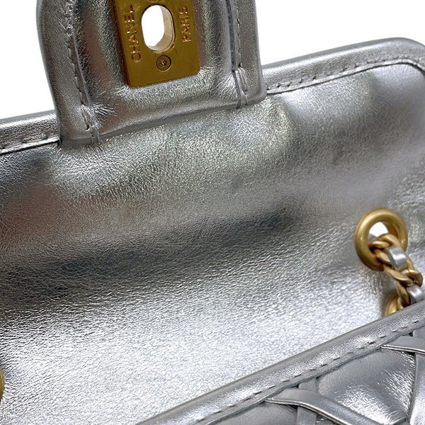 シャネル チェーンショルダーバッグ ミニ フラップ ココマーク カーフスキン AS4797 CHANEL バッグ