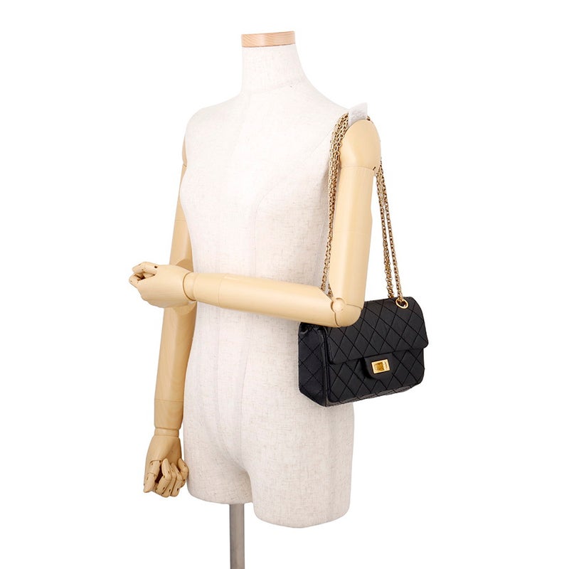 シャネル チェーンショルダーバッグ マトラッセ 2.55 ミニ エイジドカーフレザー AS0874 CHANEL 黒