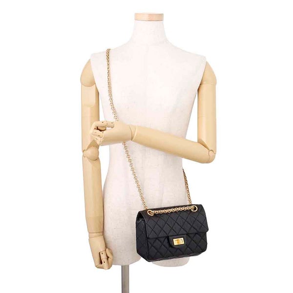 シャネル チェーンショルダーバッグ マトラッセ 2.55 ミニ エイジドカーフレザー AS0874 CHANEL 黒