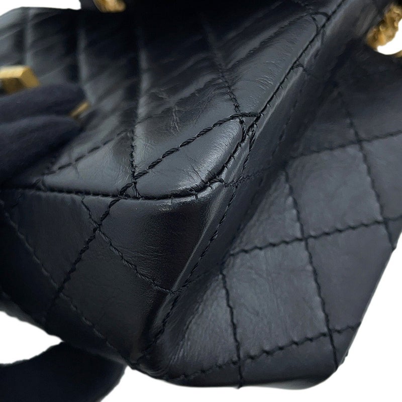 シャネル チェーンショルダーバッグ マトラッセ 2.55 ミニ エイジドカーフレザー AS0874 CHANEL 黒