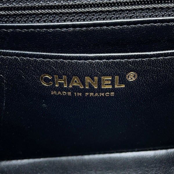 シャネル チェーンショルダーバッグ マトラッセ 2.55 ミニ エイジドカーフレザー AS0874 CHANEL 黒