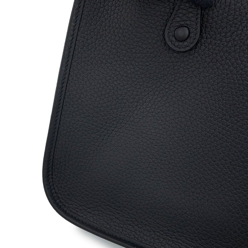 エルメス ショルダーバッグ エブリンTPM 111cm アマゾン ブラック/ゴールド金具 トリヨンクレマンス G刻印 HERMES 黒