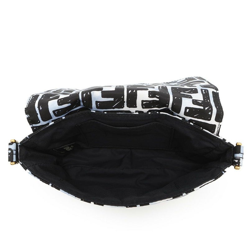 フェンディ ショルダーバッグ ジョシュアヴィーダス コラボ ズッカ ミニ バゲット ナイロン 
8BR784 FENDI ボディバッグ 黒