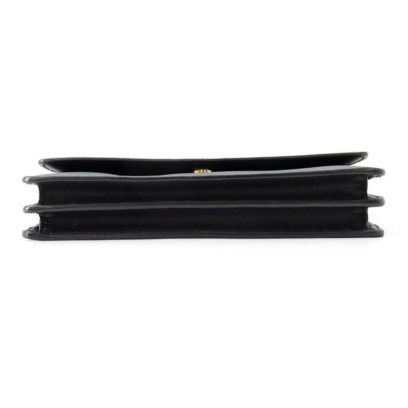 プラダ ショルダーウォレット サフィアーノレザー ロゴ 1M1361 PRADA 財布 黒