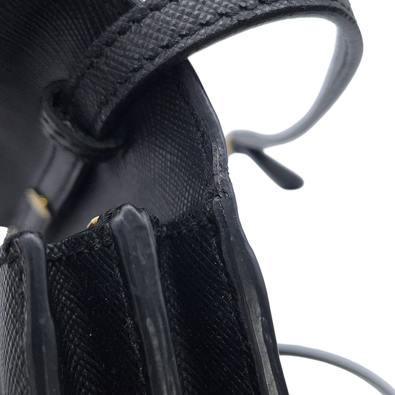プラダ ショルダーウォレット サフィアーノレザー ロゴ 1M1361 PRADA 財布 黒