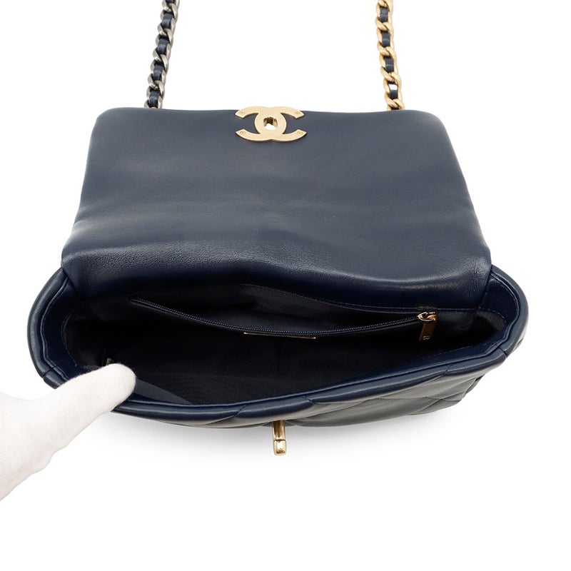 シャネル チェーンショルダーバッグ CHANEL19 マトラッセ ココマーク ラムスキン AS1160 CHANEL 2way