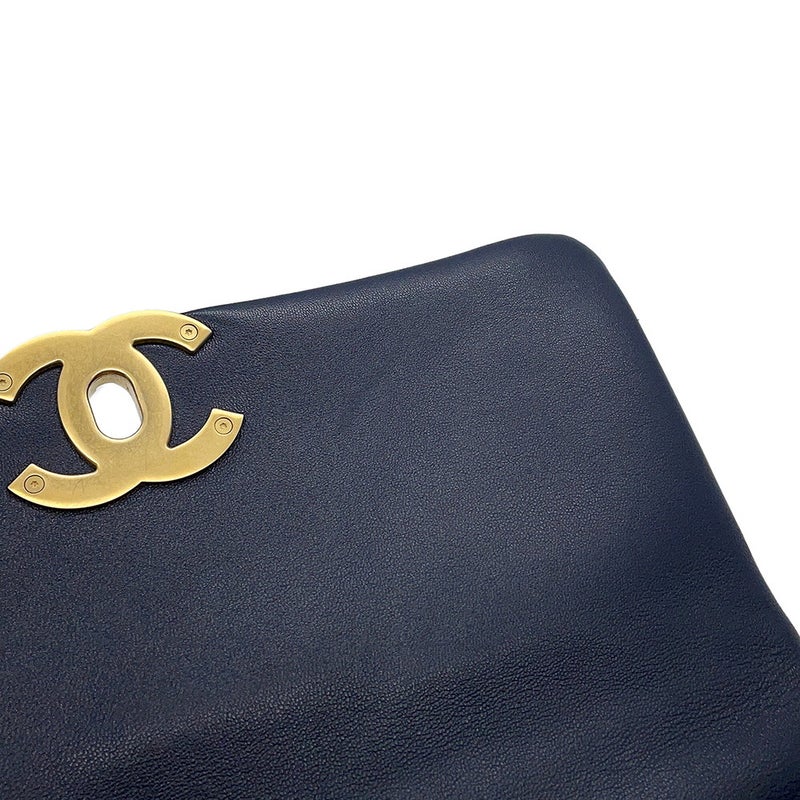 シャネル チェーンショルダーバッグ CHANEL19 マトラッセ ココマーク ラムスキン AS1160 CHANEL 2way