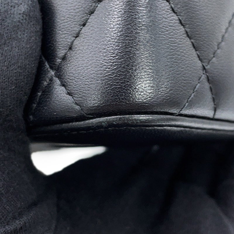 シャネル チェーンショルダーバッグ マトラッセ ココグラデーション バニティ ラムスキン AP3697 CHANEL キルティング 黒