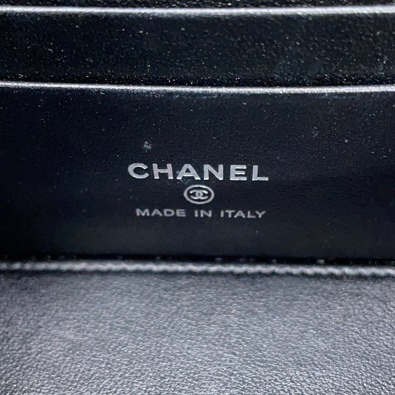 シャネル チェーンショルダーバッグ マトラッセ ココグラデーション バニティ ラムスキン AP3697 CHANEL キルティング 黒