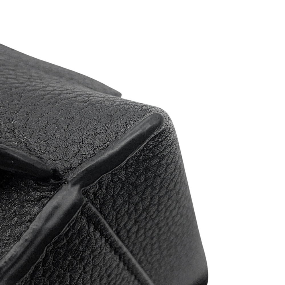 ロエベ ボディバッグ バーティカル Tポケット レザー C660P02X01 LOEWE