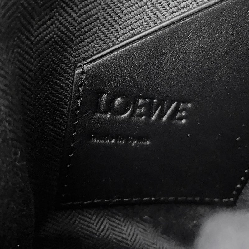 ロエベ ボディバッグ バーティカル Tポケット レザー C660P02X01 LOEWE 黒