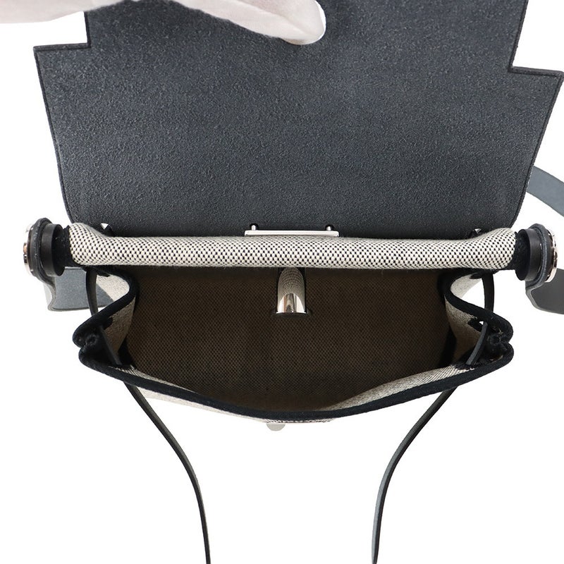 エルメス ショルダーバッグ エールバッグジップ ミニ エクリュ/ブラック/シルバー金具 トワルアッシュ/ヴァッシュハンター G刻印 黒