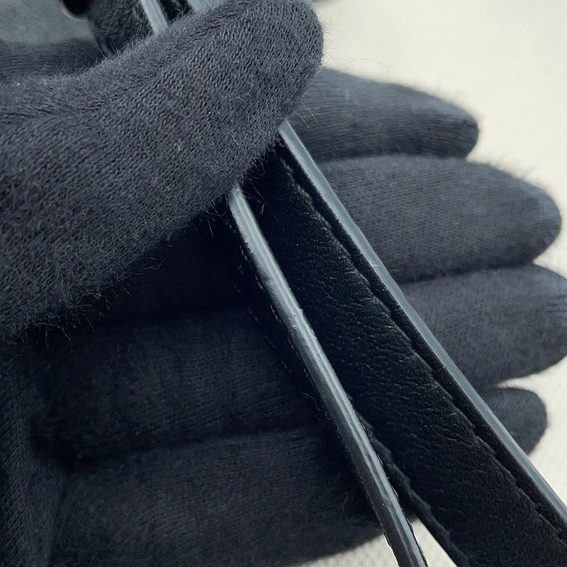 ヴァレンティノ・ガラヴァーニ ハンドバッグ VLTNロゴ ロックスタッズ キャンバス/レザー VALENTINO 黒