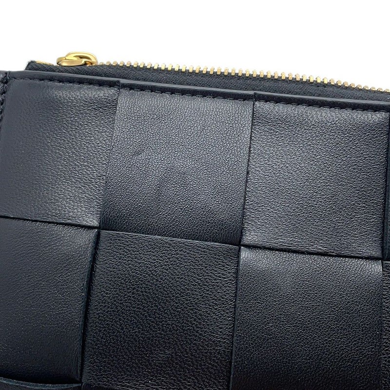 ボッテガヴェネタ 二つ折り財布 マキシ イントレチャート 667130 BOTTEGA VENETA 黒