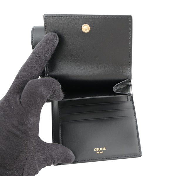 セリーヌ 三つ折り財布 16 スモール トリフォールド ウォレット 10F523 CELINE 財布 黒