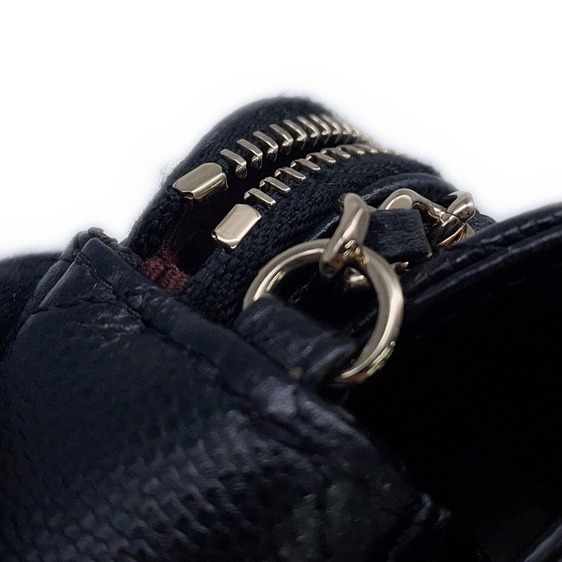 シャネル チェーンショルダーバッグ フラップ フォンケース マトラッセ ココマーク キャビアスキン AP2096 CHANEL 黒
