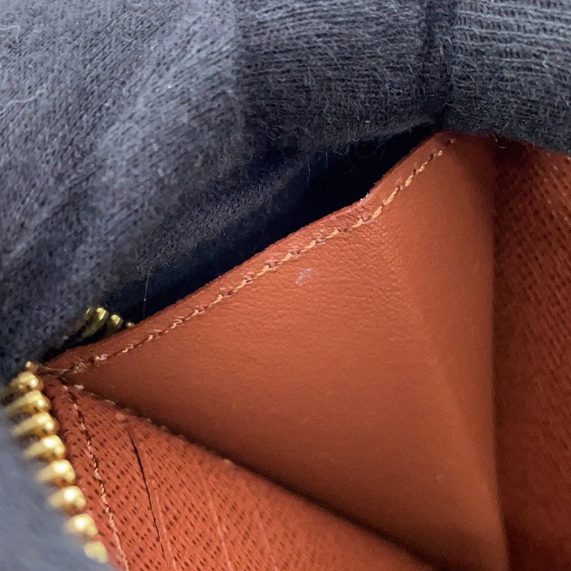 ルイヴィトン 長財布 モノグラム ジッピーウォレット M42616 LOUIS VUITTON