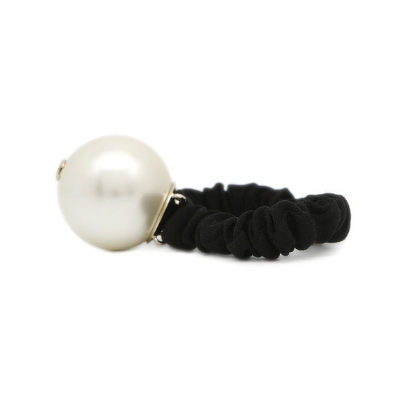 シャネル ヘアゴム ココマーク フェイクパール ロゴ シュシュ F22V CHANEL A63896 ヘアアクセサリー 黒