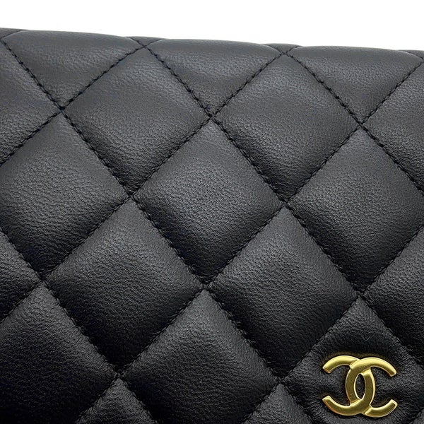 シャネル チェーンウォレット クラシック マトラッセ ココマーク ラムスキン AP0250 CHANEL 財布 ブラック 黒