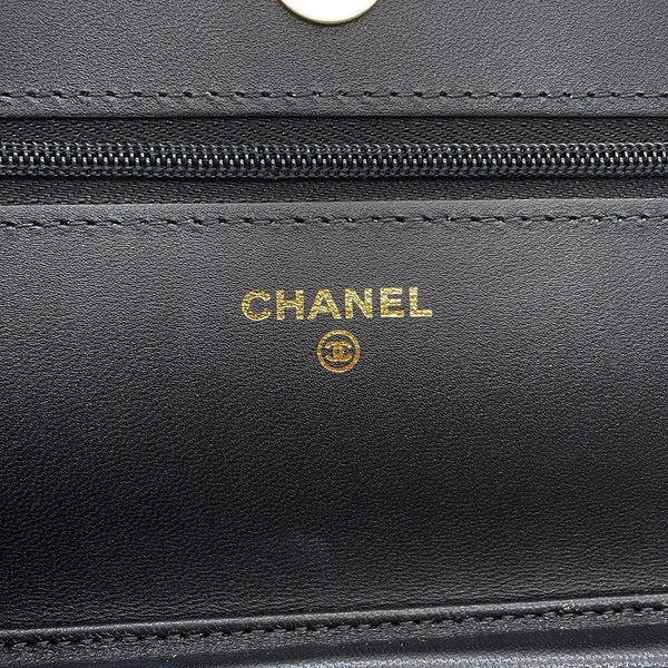 シャネル チェーンウォレット クラシック マトラッセ ココマーク ラムスキン AP0250 CHANEL 財布 ブラック 黒
