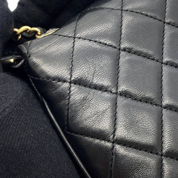 シャネル チェーンフォンケース マトラッセ ココマーク ラムスキン CHANEL バッグ 黒