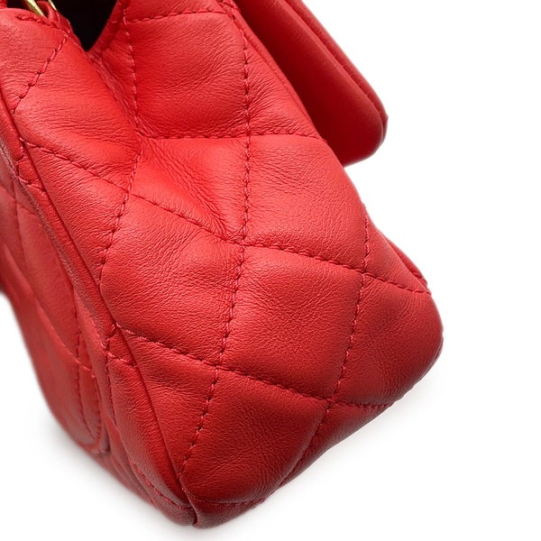 シャネル チェーンショルダーバッグ ココマーク ミニマトラッセ ラムスキン AS2380 CHANEL