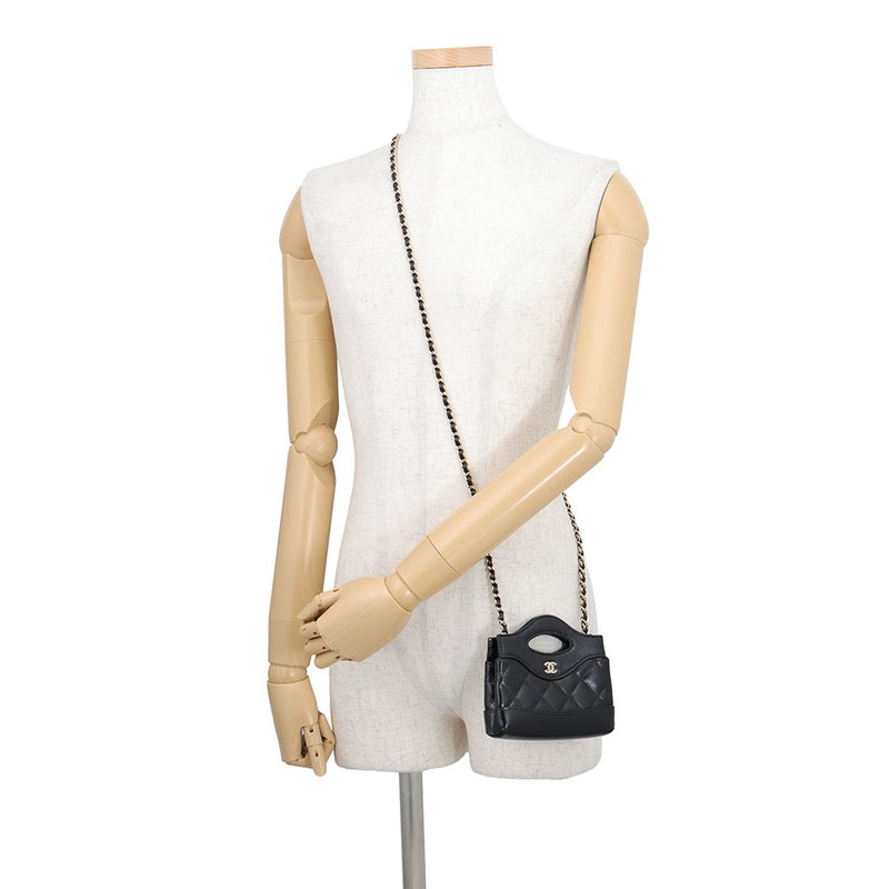 シャネル チェーンショルダーバッグ ココマーク マトラッセ ラムスキン AP3875 CHANEL チェーンクラッチ 黒