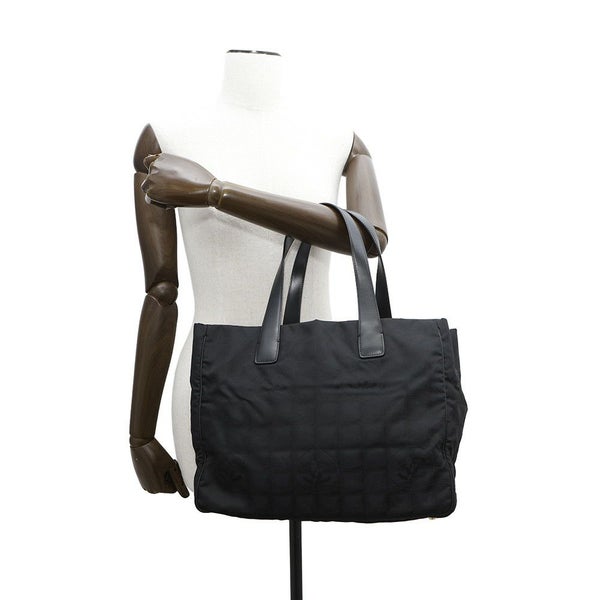 シャネル トートバッグ ニュートラベルライン トートMM ナイロン  A15991 CHANEL バッグ 黒