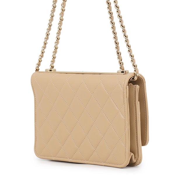 シャネル チェーンウォレット マトラッセ ココマーク ラムスキン A80982 CHANEL 財布