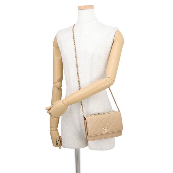 シャネル チェーンウォレット マトラッセ ココマーク ラムスキン A80982 CHANEL 財布