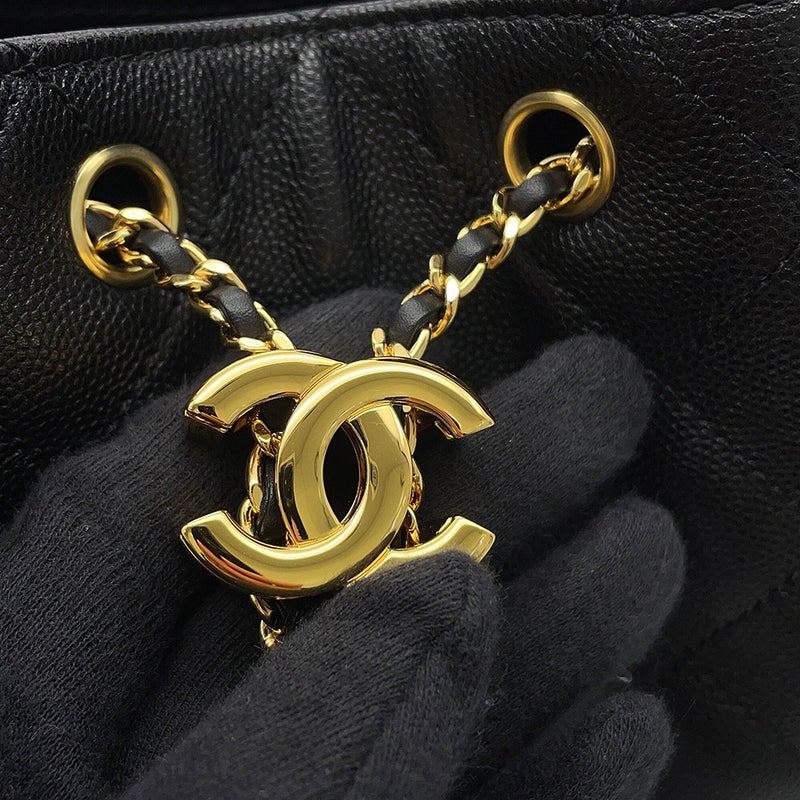 シャネル チェーンショルダーバッグ ココマーク CHANEL 25 スモール キャビアスキン AS5293 CHANEL 黒