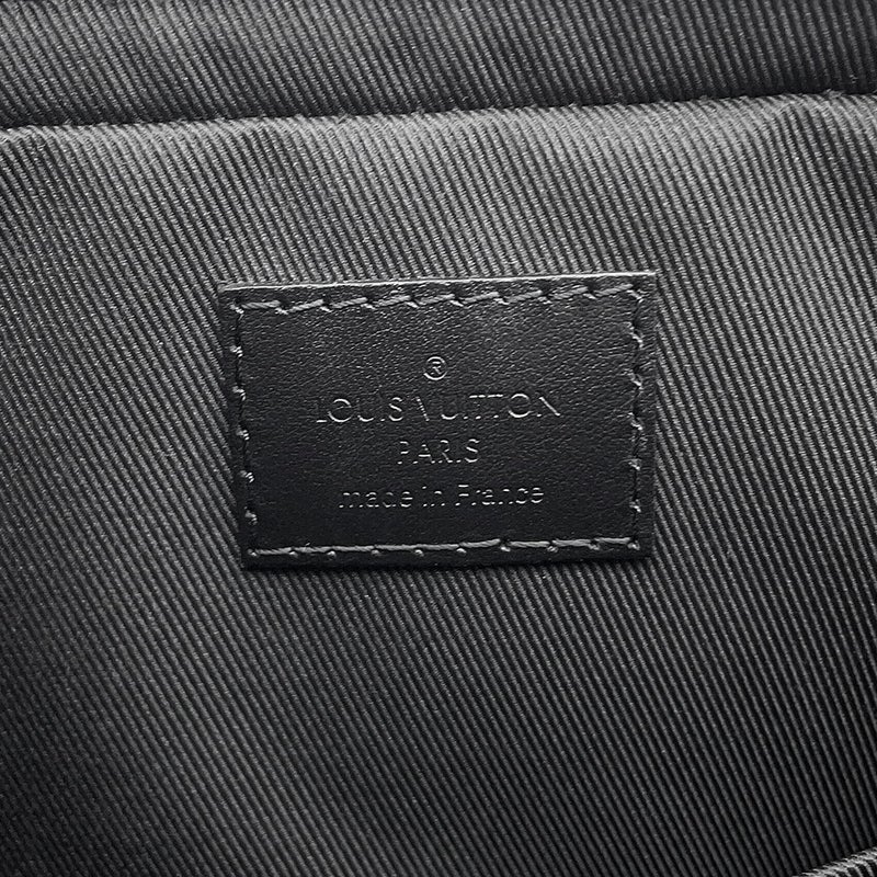 ルイヴィトン ショルダーバッグ モノグラム・シャドウ デュオ・メッセンジャー M69827 LOUIS VUITTON 黒 ブラック