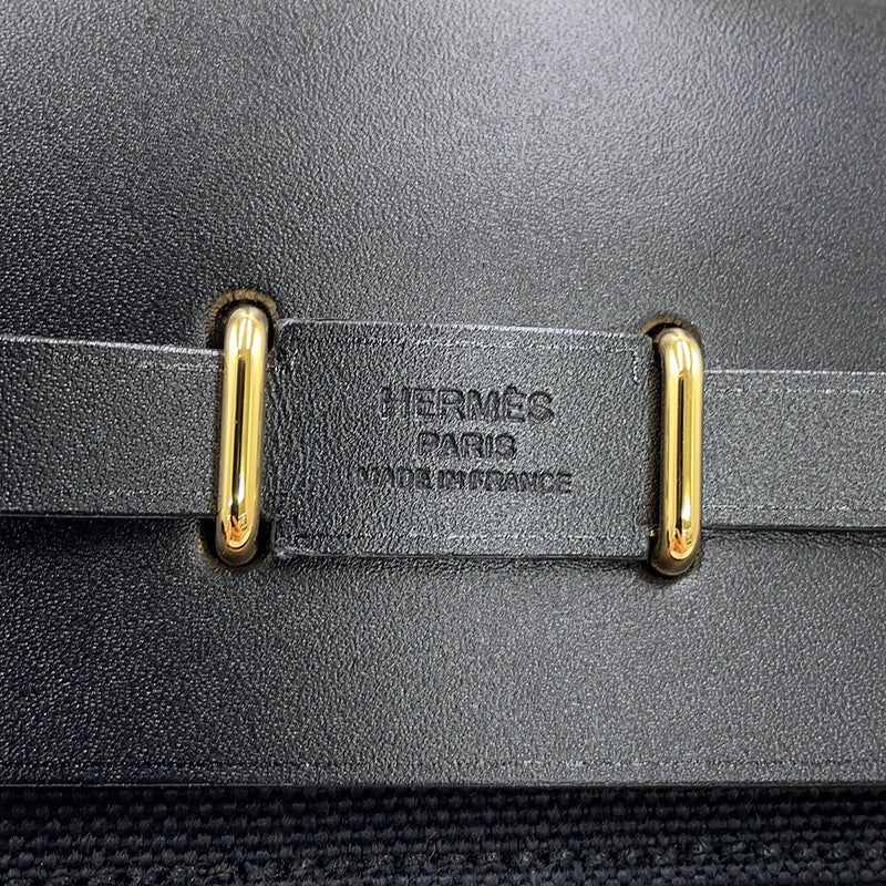 エルメス ショルダーバッグ エールバッグジップ ミニ ブラック/ゴールド金具 トワルミリタリー/ヴァッシュハンター K刻印