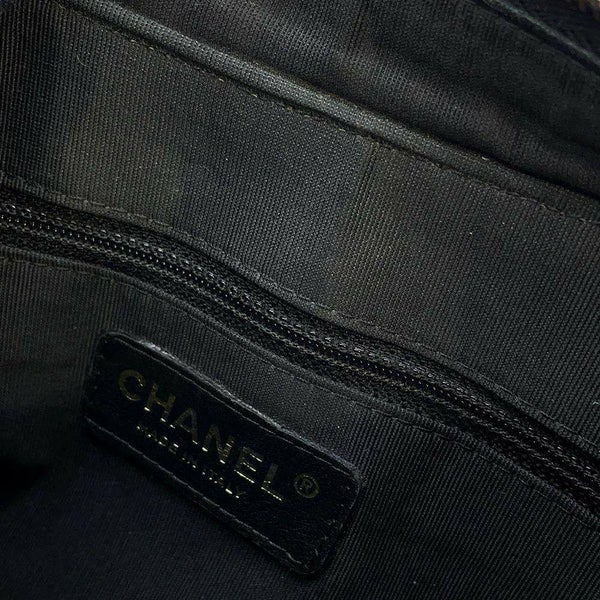 シャネル チェーンショルダーバッグ マトラッセ ココマーク キャビアスキン A20993 CHANEL ワンショルダー 黒