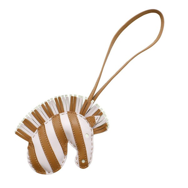 エルメス バッグチャーム ジージー・サバンナ モーヴペール/ゴールド/ヴェールフィズ ラムスキン U刻印 チャーム シマウマ