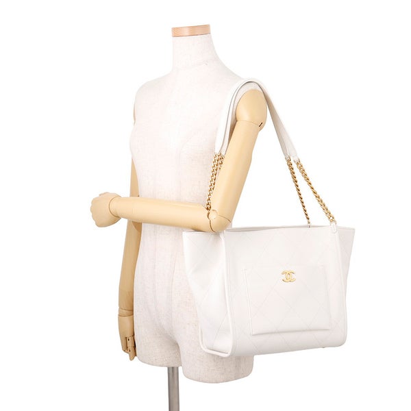 シャネル チェーントートバッグ ココマーク ステッチポケットCC キャビアスキン AS5417 CHANEL ショルダーバッグ 白