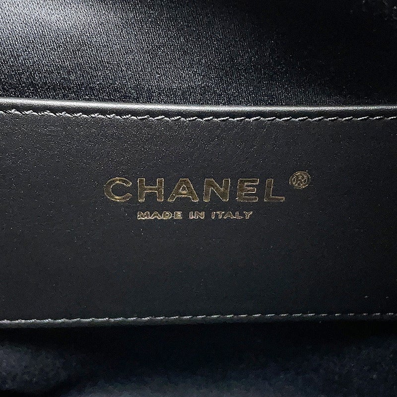 シャネル チェーンショルダーバッグ ココマーク CHANEL 25 スモール キャビアスキン AS5293 CHANEL 黒