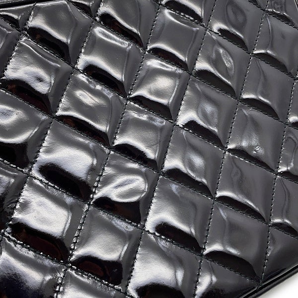 シャネル チェーンショルダーバッグ マトラッセ ココマーク パテント CHANEL 黒